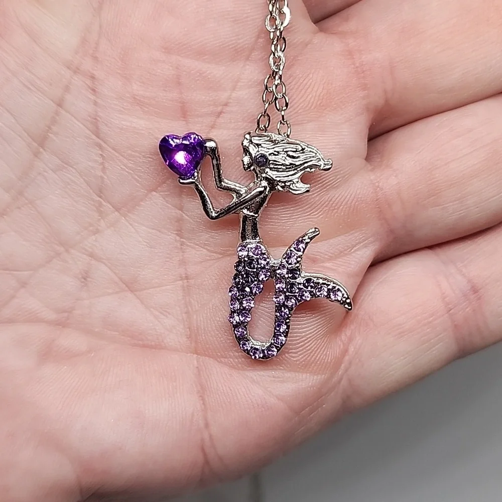 Purple Mermaid Heart 💜 Necklace